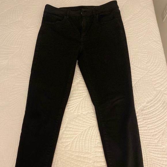 Woman’s American Eagle High Rise Jeggings - Picture 9 of 16